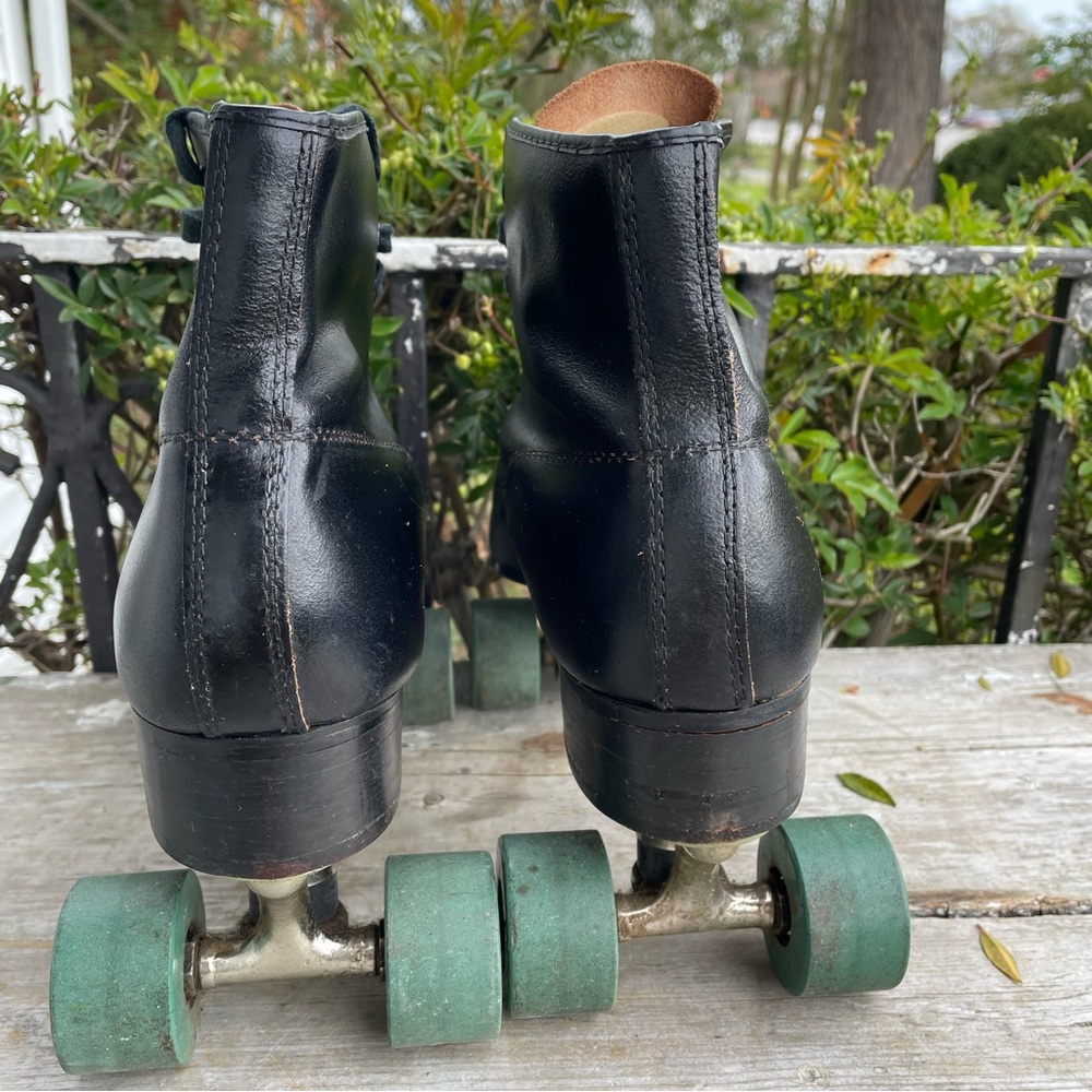 Vintage Chicago Black Leather Mens Roller Skates 12 Gem